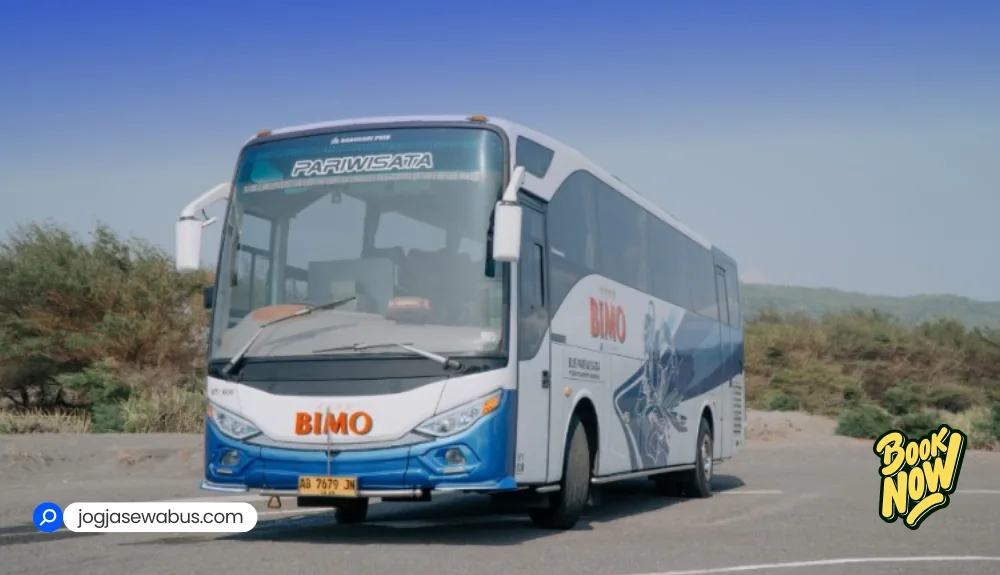 Sewa Bus Jogja Murah - Sewa Bus Medium 30 Seat Jogja - Big Bus 50 Seat jogja Slide 6